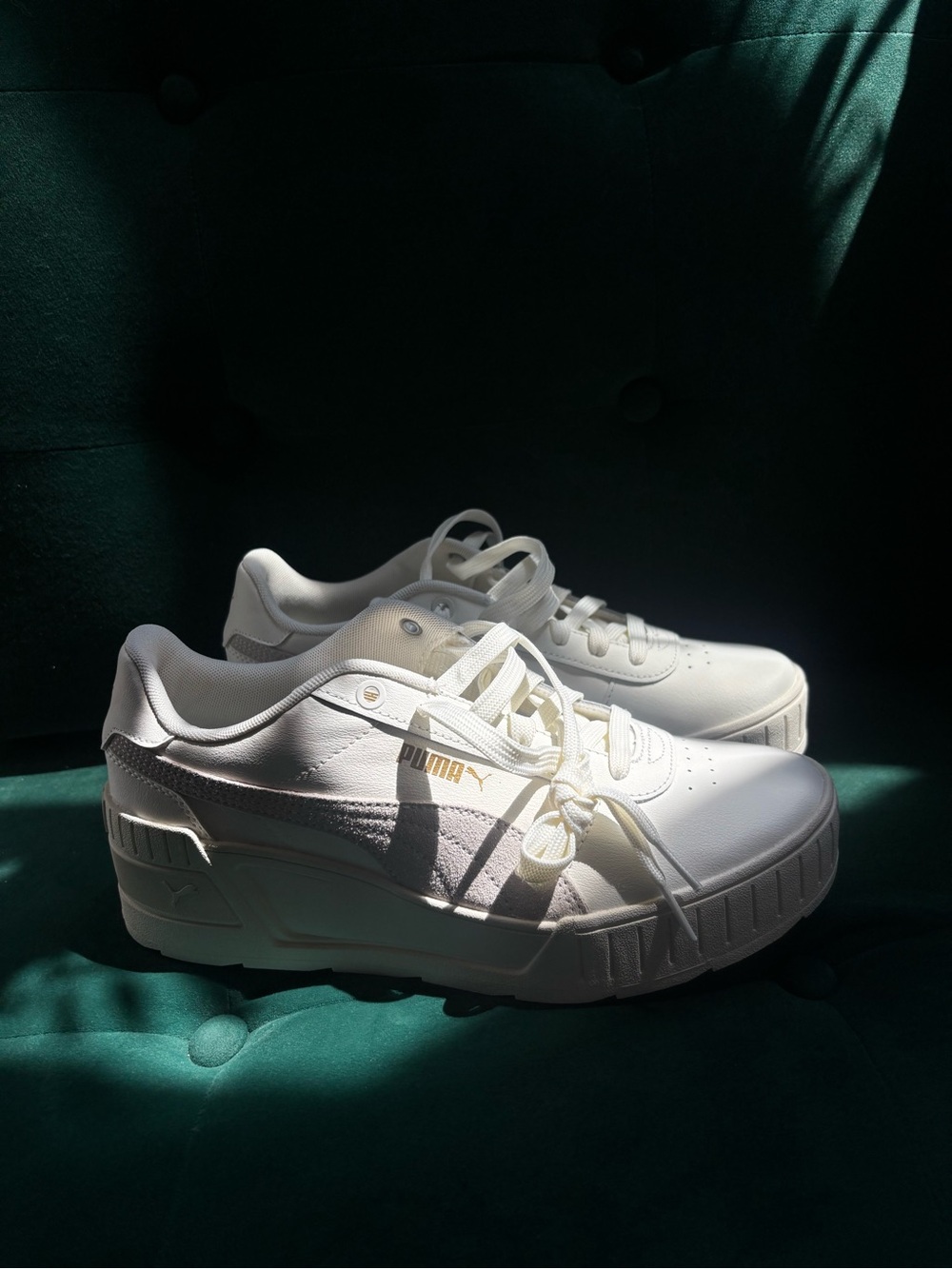 PUMA Sneakers